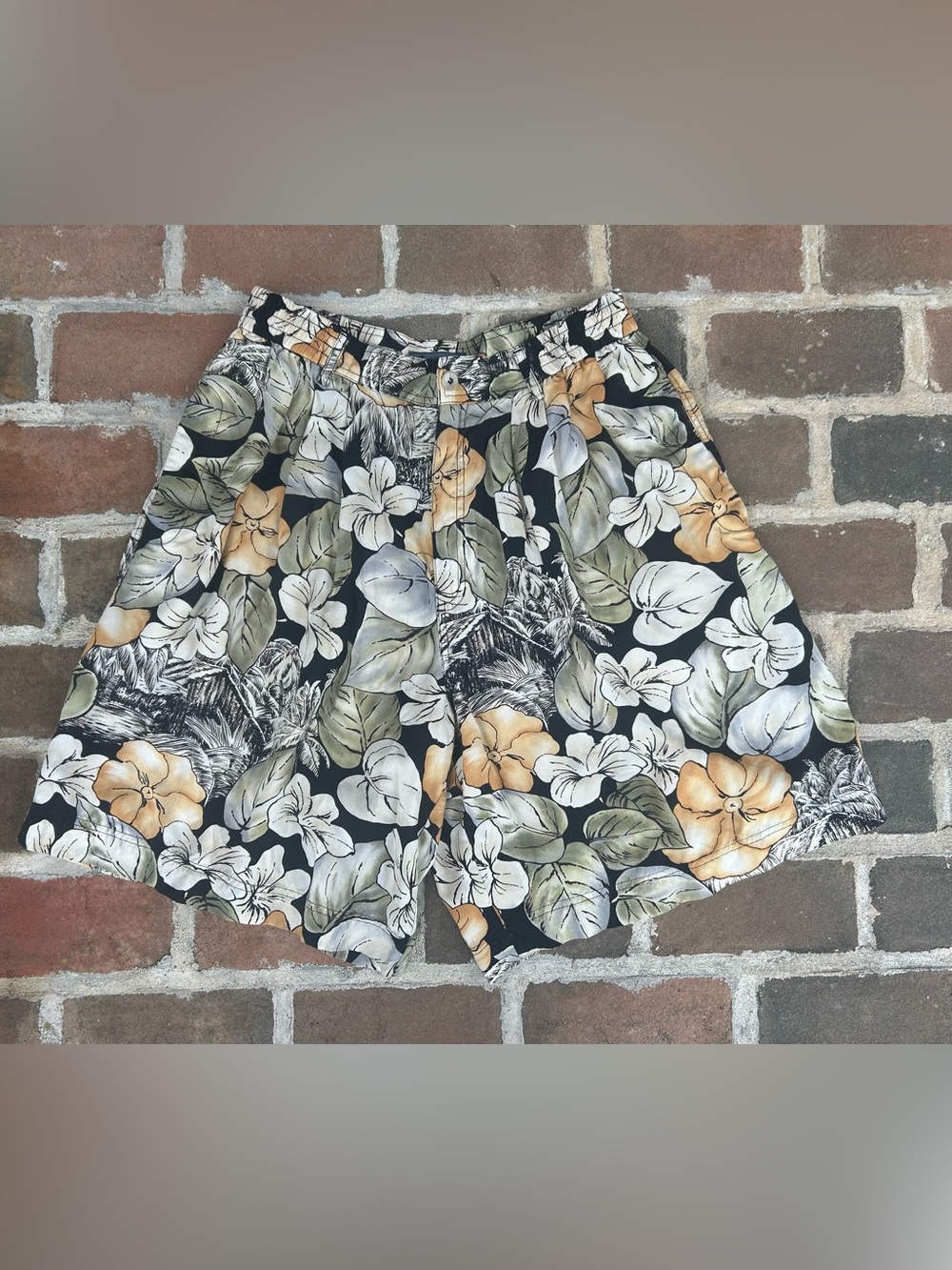 Vintage 90s Liz Claiborne LizWear long rayon high waist tropical safari shorts